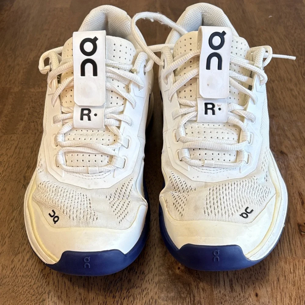 On Running Men's White and Navy Athletic Shoes - Picture 1 of 7